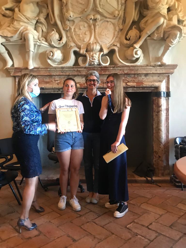 Premio concorso Antivirus io resto a casa
