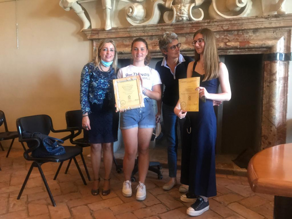 Premio concorso Antivirus io resto a casa